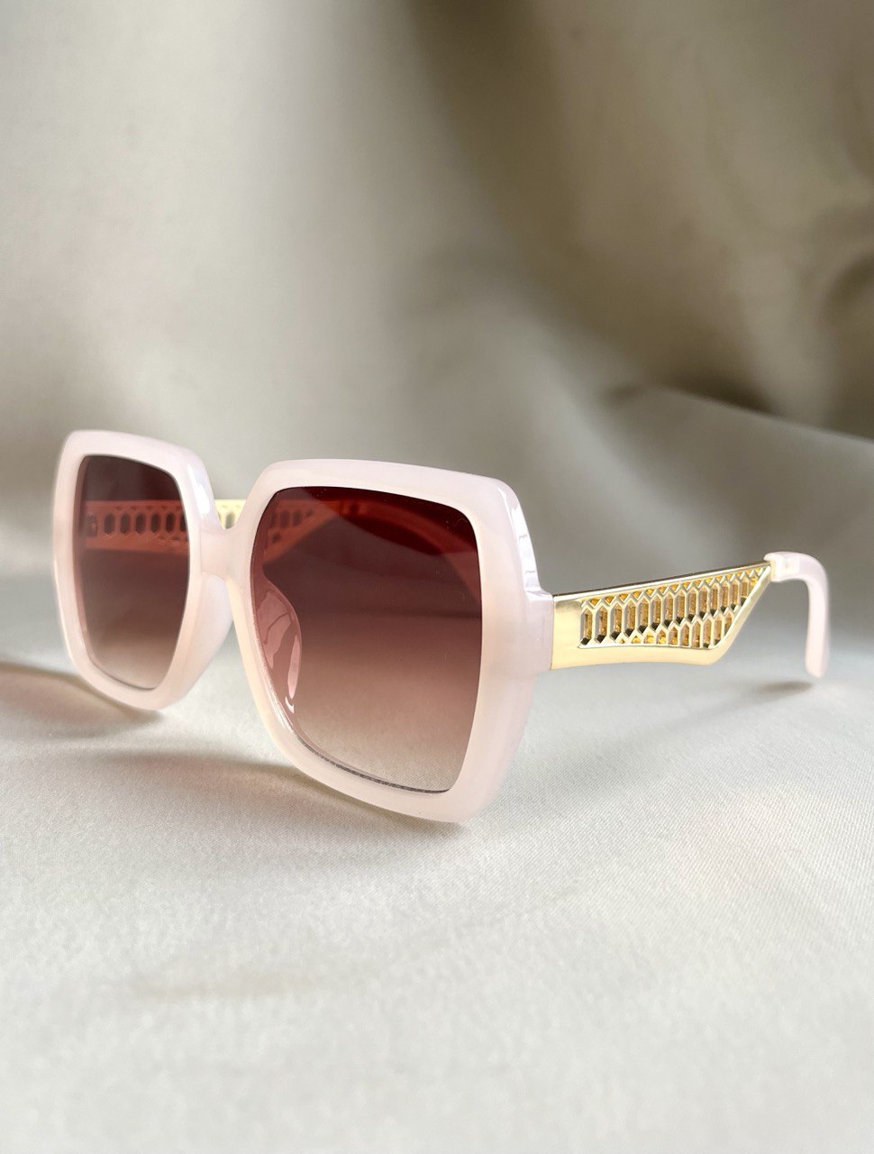 Gaze Oversized Square Sunglasses